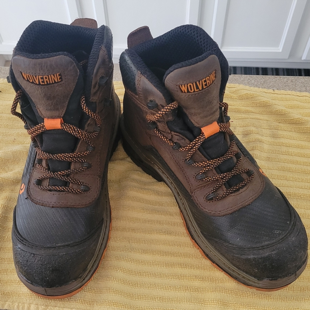 ***SOLD**** Wolverine Work Boots